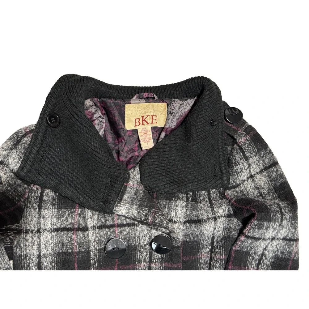 BKE Buckle Coat Women's Sz S Wool Blend Plaid Double Breast Lined Front Pockets‎